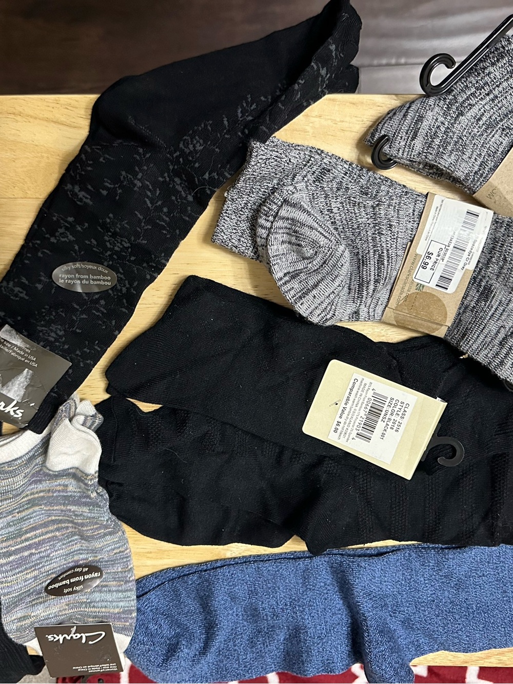 Clarks and Bass women’s Assorted Socks Pack - Black, Gray, Blue, Multicolor - Picture 8 of 8